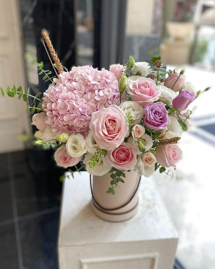 Emma – Spring Cottage Flowers